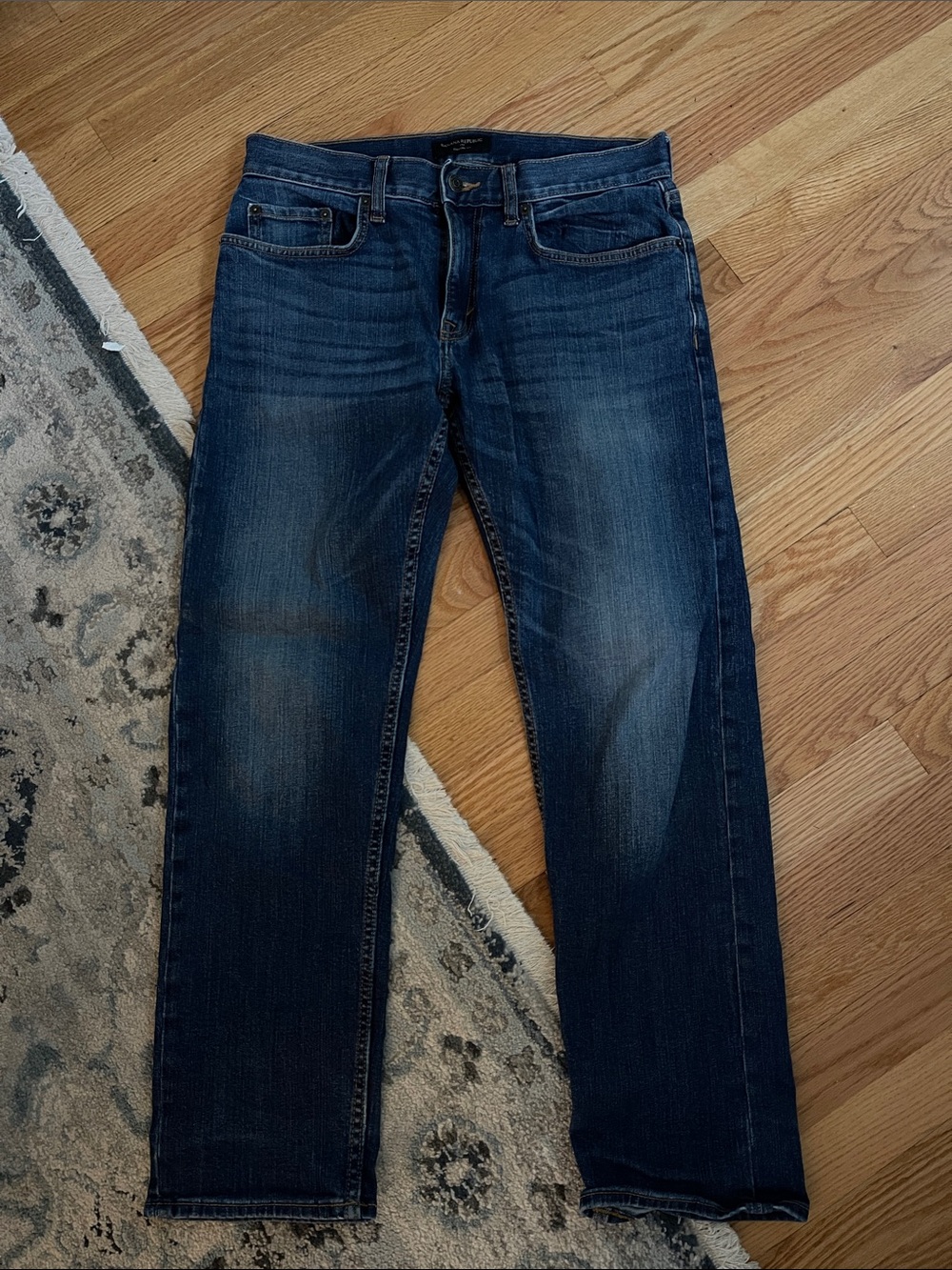 Banana Republic Factory Men's Straight Jeans in Dark Blue Wash